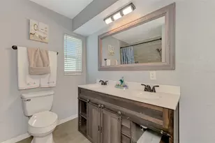4240 Shamrock Dr, Venice, FL 34293 - Photo 38