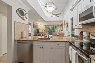 5310 Gulf of Mexico Dr, Longboat Key, FL 34228 - Photo 6