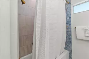 5310 Gulf of Mexico Dr, Longboat Key, FL 34228 - Photo 18