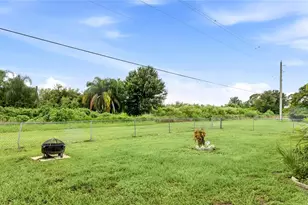 113 Annapolis Ln, Rotonda West, FL 33947 - Photo 28