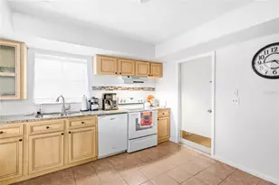 113 Annapolis Ln, Rotonda West, FL 33947 - Photo 12