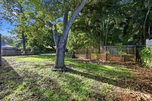 3972 Helene St, Sarasota, FL 34233 - Photo 36