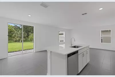 4328 Outhaul Run, Palmetto, FL 34221 - Photo 2