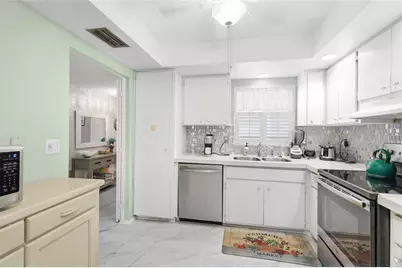 2327 Waterbluff Place #V315, Sarasota, FL 34231 - Photo 12