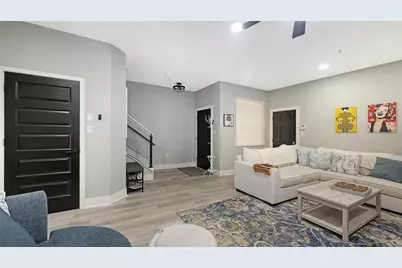 3827 Parkridge Circle #1-102, Sarasota, FL 34243 - Photo 6