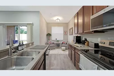 3827 Parkridge Circle #1-102, Sarasota, FL 34243 - Photo 14