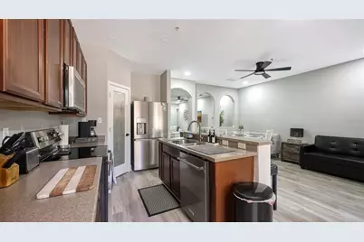 3827 Parkridge Circle #1-102, Sarasota, FL 34243 - Photo 16