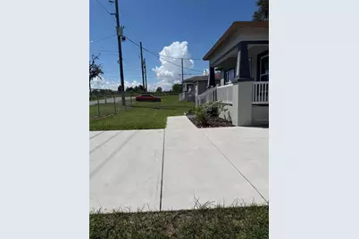 21015 Market Street, Dade City, FL 33523 - Photo 2