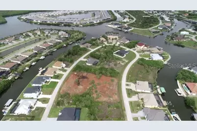 15117 Leipzig Circle, Port Charlotte, FL 33981 - Photo 4