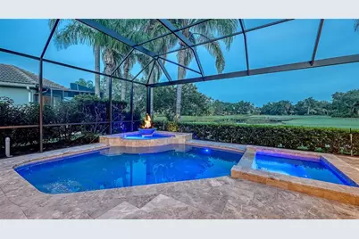 12302 Thornhill Court, Lakewood Ranch, FL 34202 - Photo 4