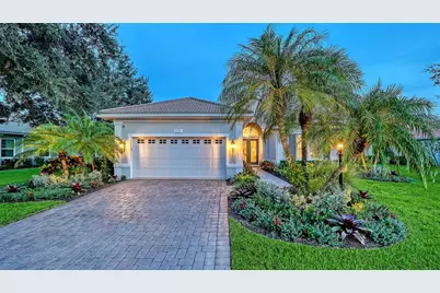 12302 Thornhill Court, Lakewood Ranch, FL 34202 - Photo 14