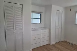 3415 Spanish Oak Terrace, Sarasota, FL 34237 - Photo 14