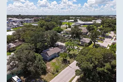 416 27th Avenue W, Bradenton, FL 34205 - Photo 40