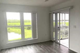 957 Sandpiper Cir, Bradenton, FL 34209 - Photo 2