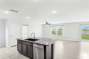 10116 Charlotte Dr., Parrish, FL 34219 - Photo 6