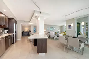 2425 Gulf Of Mexico Dr, Longboat Key, FL 34228 - Photo 14