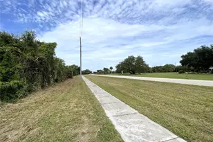 2013 Odessa Cir, Labelle, FL 33935 - Photo 60