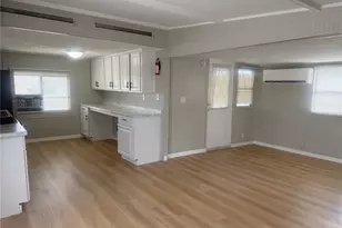 512 51st Ave Dr W, Bradenton, FL 34207 - Photo 14