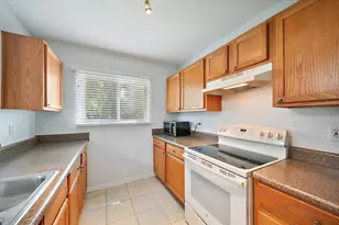 1927 Toucan Way, Sarasota, FL 34232 - Photo 8
