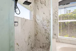 3333 Yonge Ave, Sarasota, FL 34235 - Photo 36