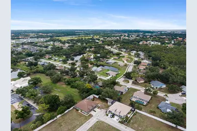 112 Woodingham Drive, Venice, FL 34292 - Photo 36