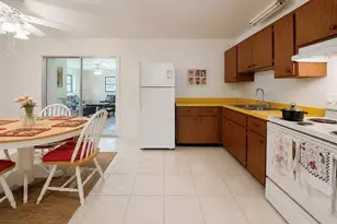 2336 Java Plum Ave, Sarasota, FL 34232 - Photo 8