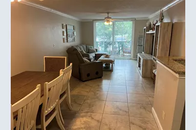 2700 Coconut Bay Ln Lane #4111, Sarasota, FL 34237 - Photo 2