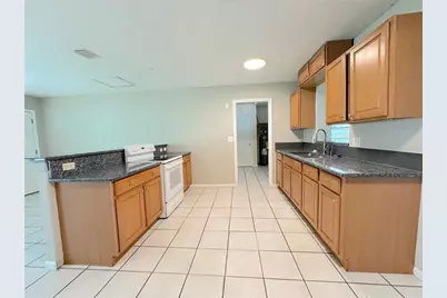 3883 Hawkeye Circle, Sarasota, FL 34232 - Photo 4
