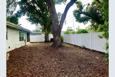 3883 Hawkeye Circle, Sarasota, FL 34232 - Photo 24