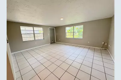 3883 Hawkeye Circle, Sarasota, FL 34232 - Photo 8