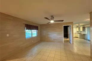 3925 Allan Pl, Sarasota, FL 34241 - Photo 4