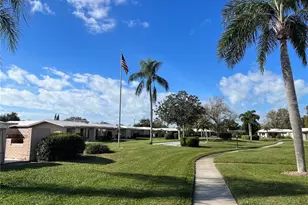 3276 Brunswick Ln, Sarasota, FL 34239 - Photo 24