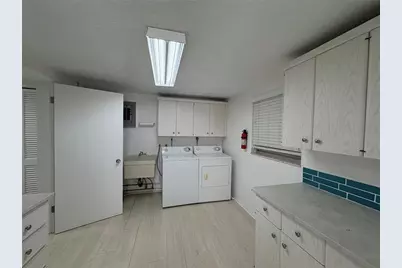 3276 Brunswick Lane #705, Sarasota, FL 34239 - Photo 18