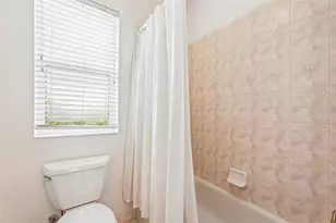 403 Lansbrook Dr, Venice, FL 34292 - Photo 40