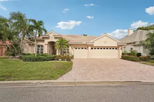 403 Lansbrook Dr, Venice, FL 34292 - Photo 2