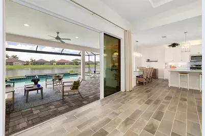 332 Chantilly Trail, Bradenton, FL 34212 - Photo 12