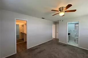 3276 Brunswick Ln, Sarasota, FL 34239 - Photo 6