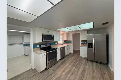 3276 Brunswick Lane #705, Sarasota, FL 34239 - Photo 14