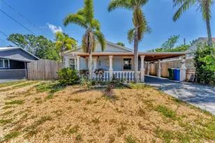 513 25th Ave W, Bradenton, FL 34205 - Photo 1