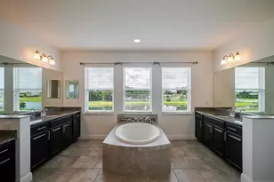 4789 Vasca Dr, Sarasota, FL 34240 - Photo 40
