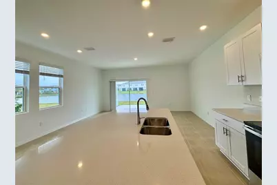 16532 Bergamo Place, Bradenton, FL 34211 - Photo 6