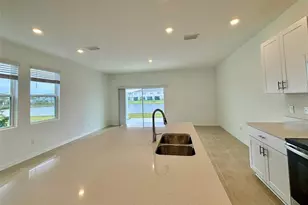 16532 Bergamo Pl, Bradenton, FL 34211 - Photo 6