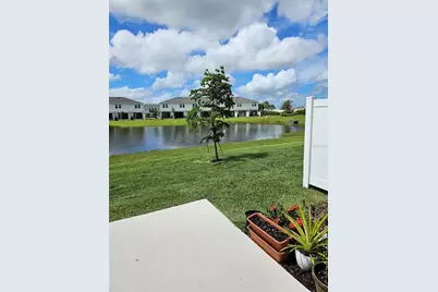 16532 Bergamo Place, Bradenton, FL 34211 - Photo 4