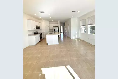 16532 Bergamo Place, Bradenton, FL 34211 - Photo 10
