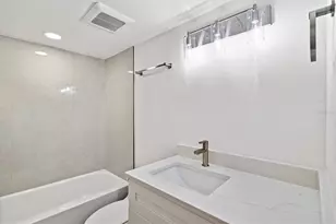 5600 Beach Way Dr, Sarasota, FL 34242 - Photo 20