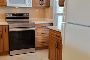 771 John Ringling Blvd, Sarasota, FL 34236 - Photo 4