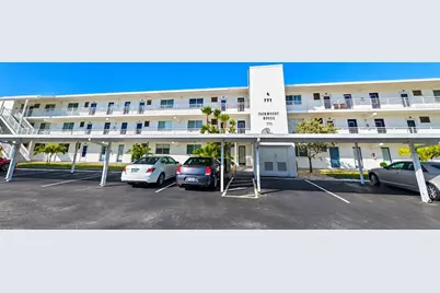 771 John Ringling Boulevard #32FAIR, Sarasota, FL 34236 - Photo 1