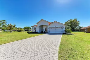 7102 42nd Ct E, Sarasota, FL 34243 - Photo 24