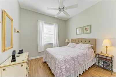 7102 42nd Court E, Sarasota, FL 34243 - Photo 18