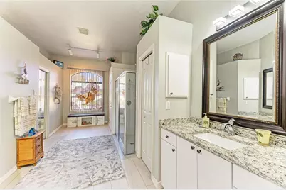 7102 42nd Court E, Sarasota, FL 34243 - Photo 24